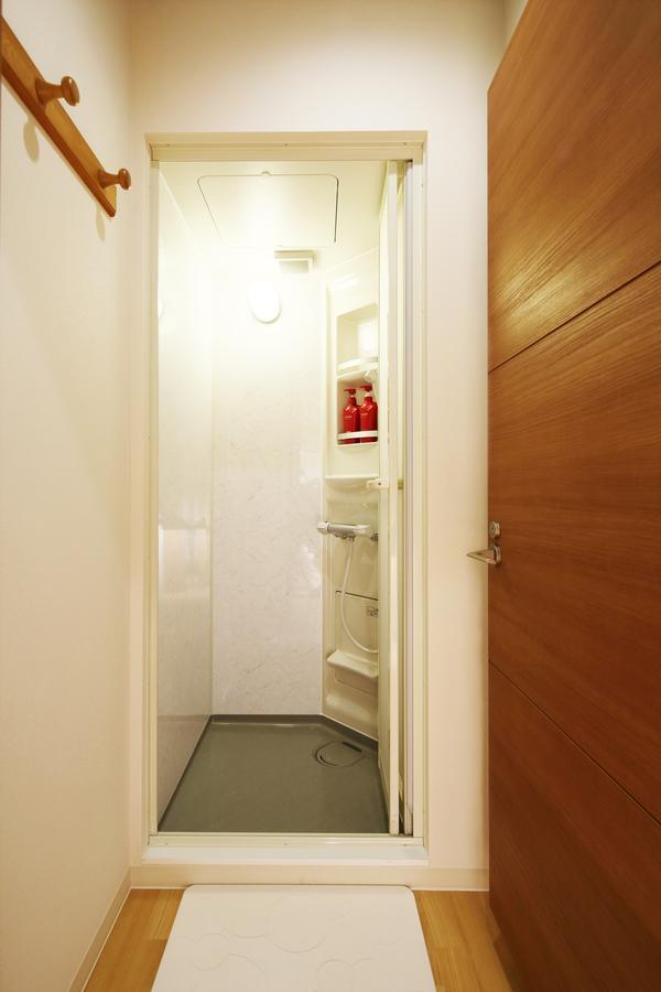 Iloha Hostel Namba Shinsaibashi Osaka Exteriör bild