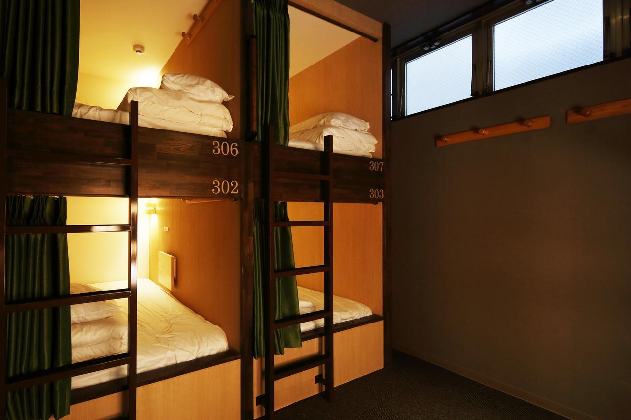 Iloha Hostel Namba Shinsaibashi Osaka Exteriör bild