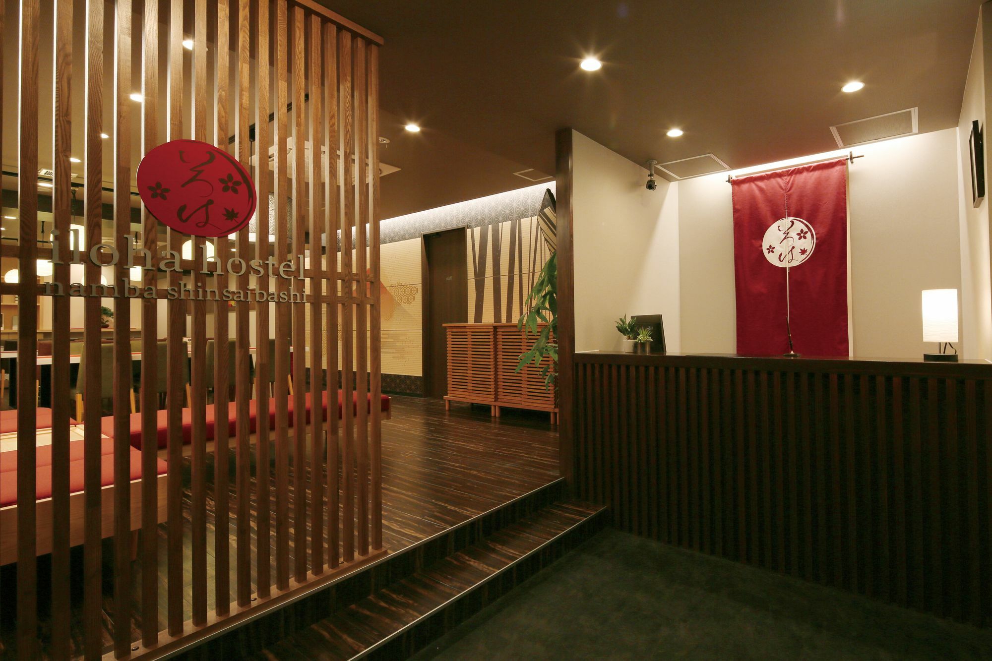 Iloha Hostel Namba Shinsaibashi Osaka Exteriör bild